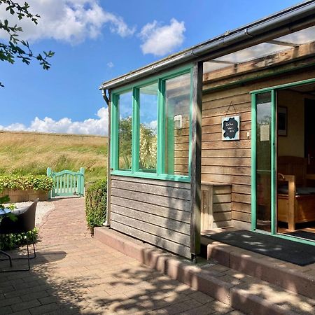 אנג'ום 4 Pers Holiday Home Hilla With Winter Garden In Front Of The Dike Directly On The Lauwersmeer מראה חיצוני תמונה