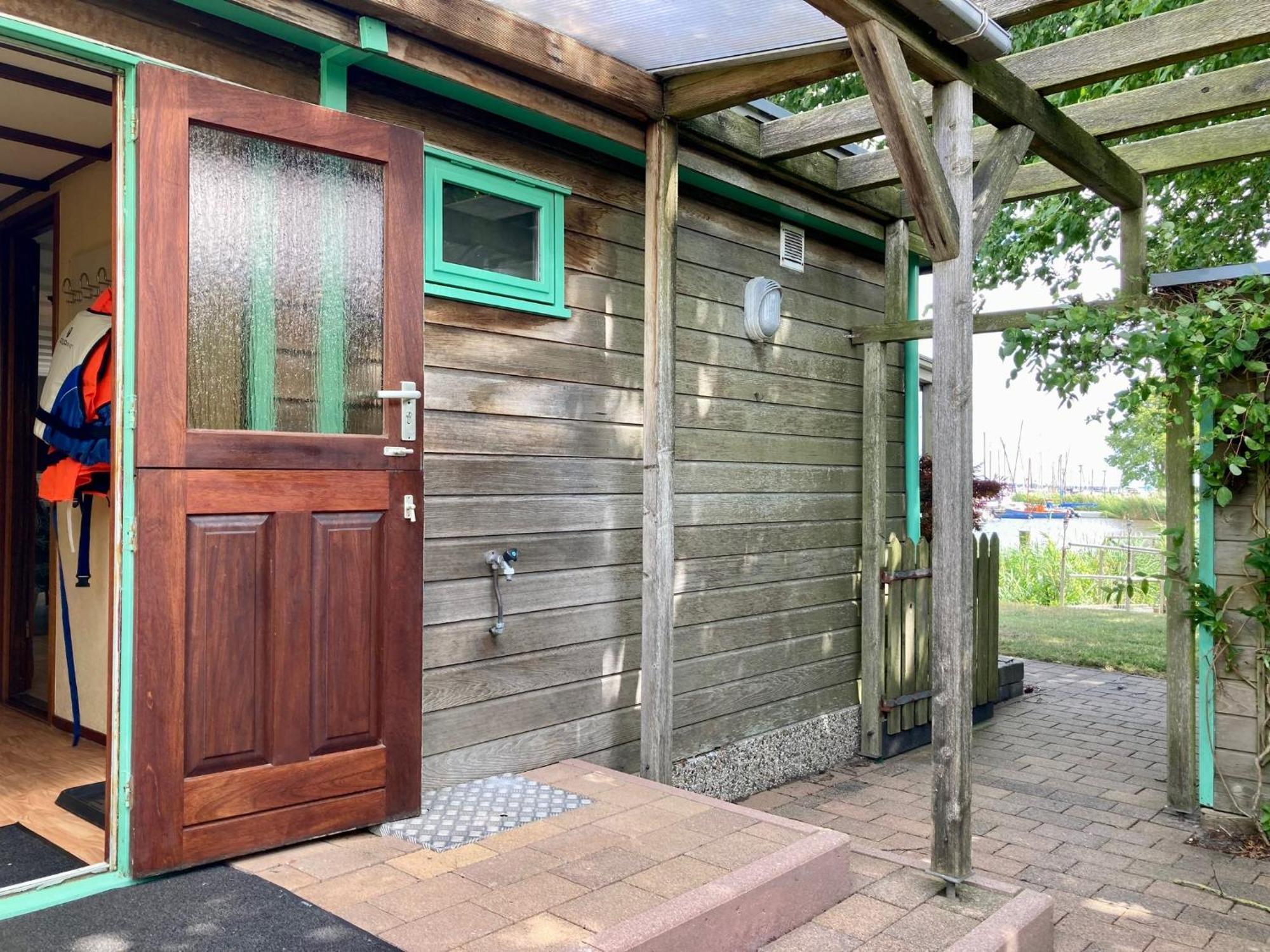 אנג'ום 4 Pers Holiday Home Hilla With Winter Garden In Front Of The Dike Directly On The Lauwersmeer מראה חיצוני תמונה